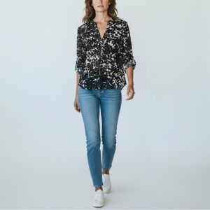 * Gap Sheer Top Size S Black White